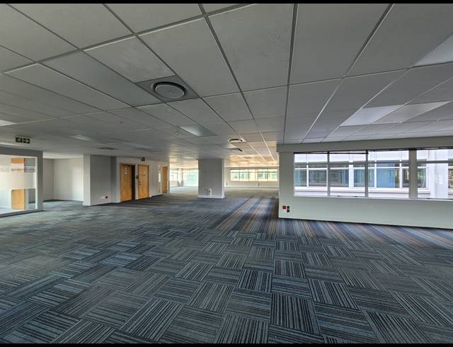 968M² OFFICE TO LET IN SANDTON CENTRAL
